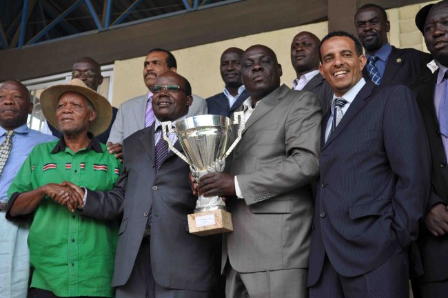 Joe Kadenge(in Green)has been appointed the First Kenya Football Ambassador by FKF.(Photo:File)