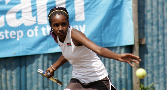 Judy Nkatha stretched Angela Okutoyi in the under-18 category of the Britam Junior Open. 