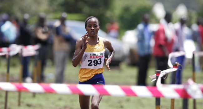 Sandrafelis Chebet on her way to winning the women's 10km race.(Photo by Shutterspeed)
